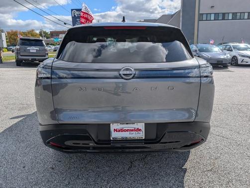 2025 Nissan Murano SV