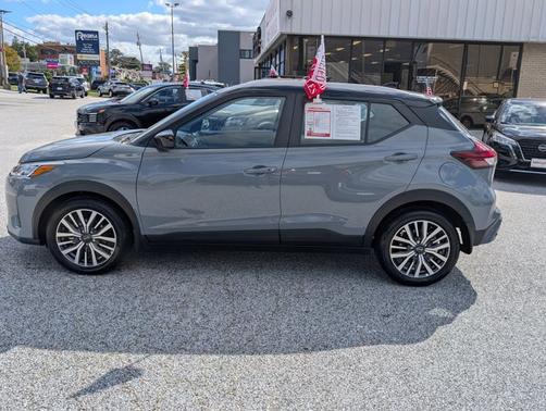 2024 Nissan Kicks SV