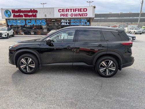 2025 Nissan Rogue SL