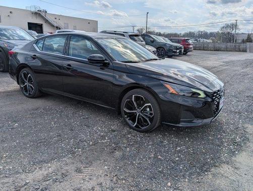 Black 2026 Nissan Altima 2.5 SR
