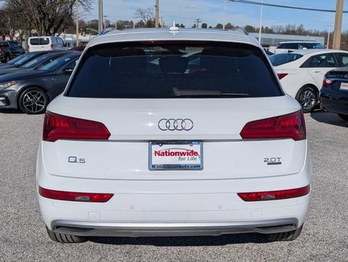 2018 Audi Q5 2.0T Prestige