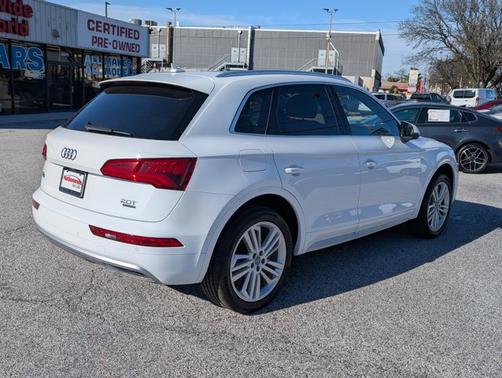 2018 Audi Q5 2.0T Prestige
