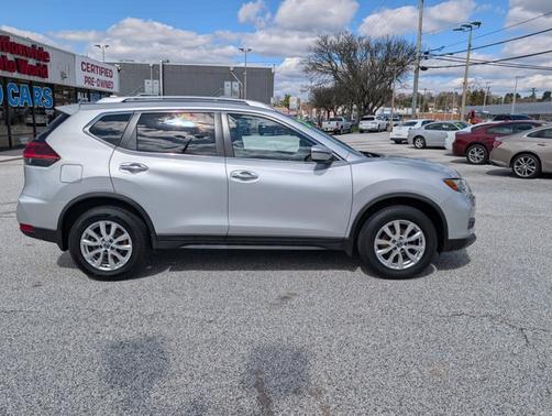 2020 Nissan Rogue SV