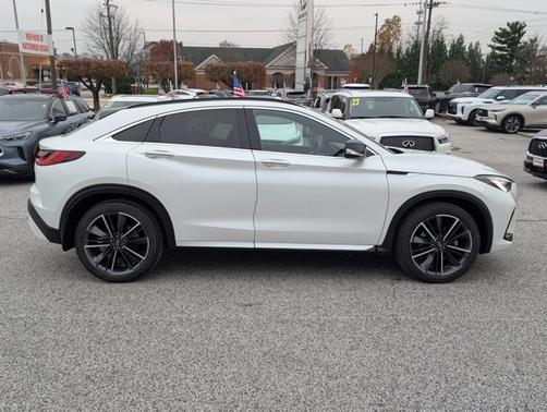 2025 INFINITI QX55 LUXE