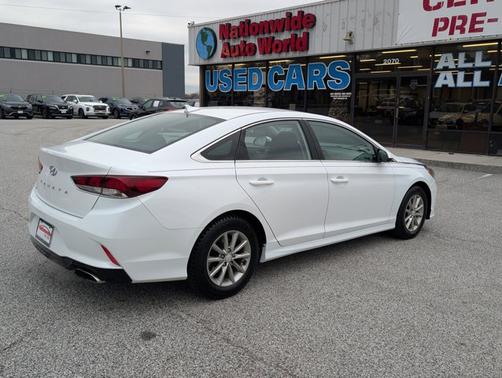 2019 Hyundai SONATA SE
