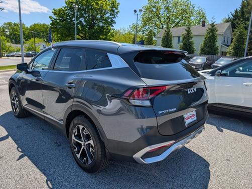 Gravity Gray 2024 Kia Sportage EX