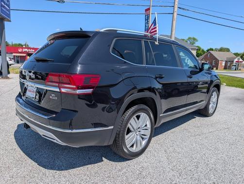 Deep Black Pearl Effect 2019 Volkswagen Atlas 3.6L SEL