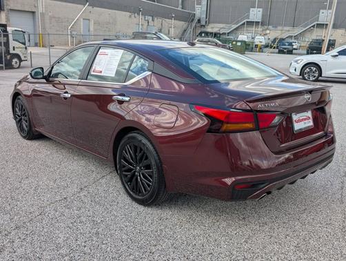 2025 Nissan Altima SV