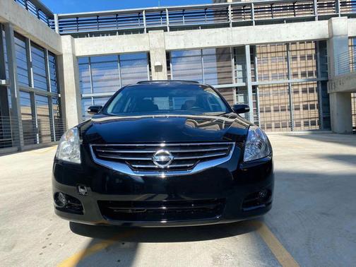 2012 Nissan Altima 3.5 SR