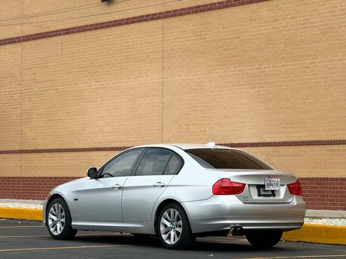 2009 BMW 328 328i Sedan 4D