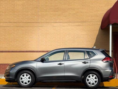 2017 Nissan Rogue S