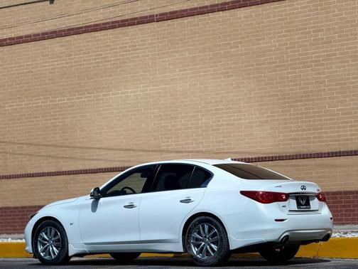 2014 INFINITI Q50 Premium