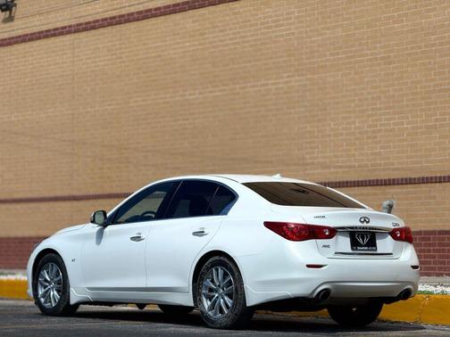 2014 INFINITI Q50 Premium