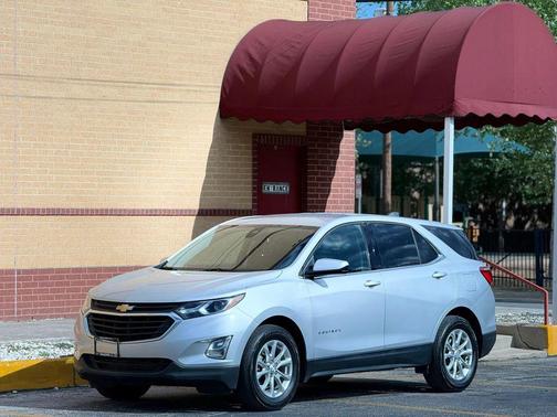 Silver Ice Metallic 2020 Chevrolet Equinox 1LT
