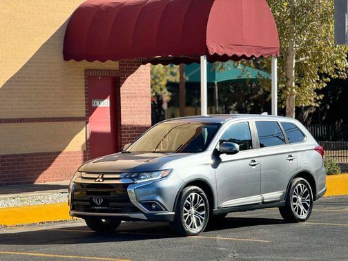 2018 Mitsubishi Outlander SE