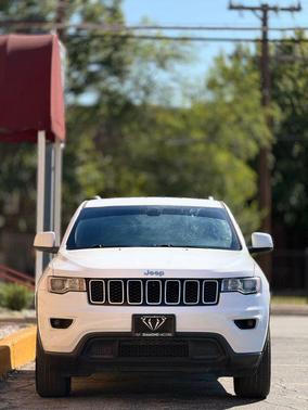 2018 Jeep Grand Cherokee Laredo E