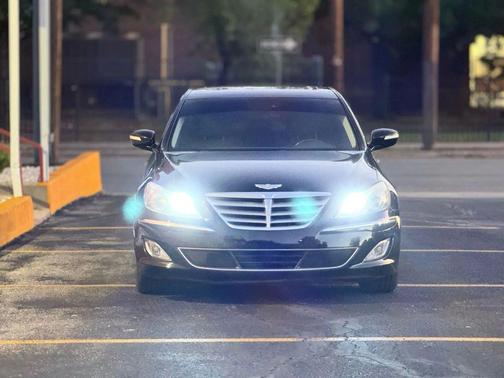 2012 Hyundai Genesis 5.0