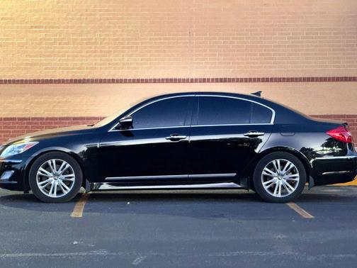 2012 Hyundai Genesis 5.0