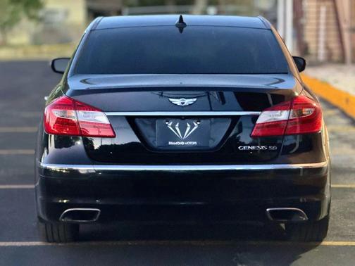 2012 Hyundai Genesis 5.0