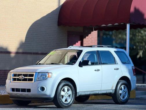 2011 Ford Escape XLS