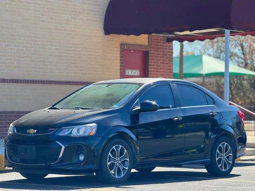 2017 Chevrolet Sonic LT
