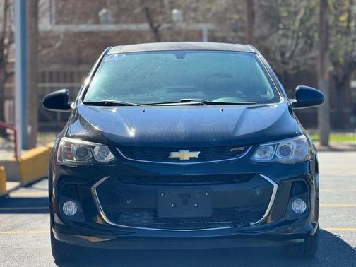 2017 Chevrolet Sonic LT
