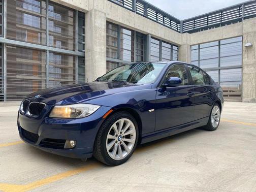 2011 BMW 328 328i Sedan 4D