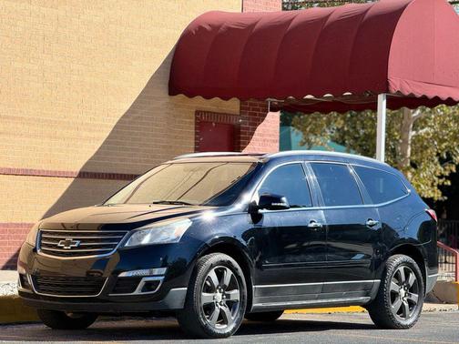 2017 Chevrolet Traverse 2LT