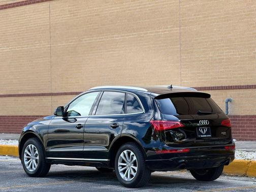 Black 2014 Audi Q5 2.0T Premium Plus