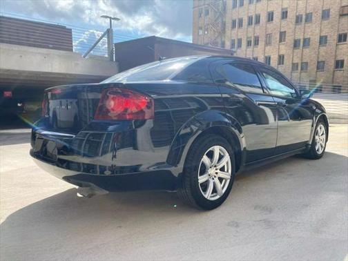 2013 Dodge Avenger SE