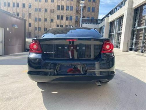 2013 Dodge Avenger SE