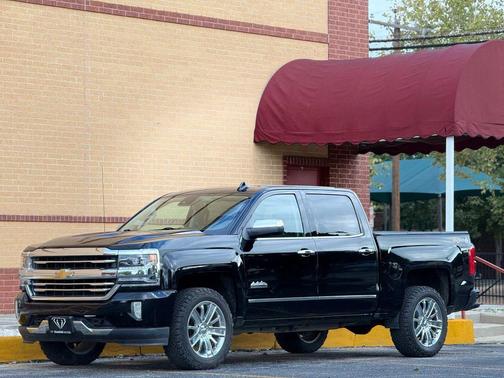 2017 Chevrolet Silverado 1500 High Country