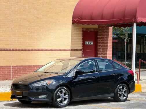 Black 2018 Ford Focus SE