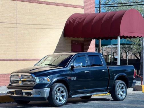 2017 RAM 1500 Laramie