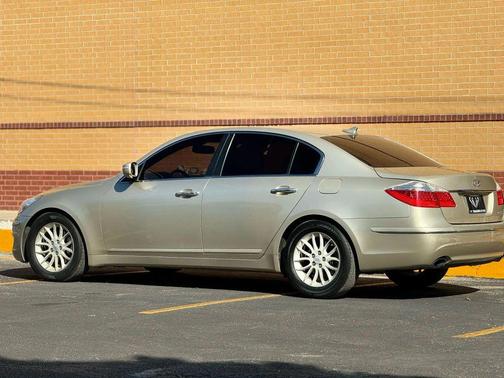 2010 Hyundai Genesis 3.8