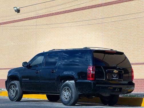 2014 Chevrolet Suburban 1500 LT