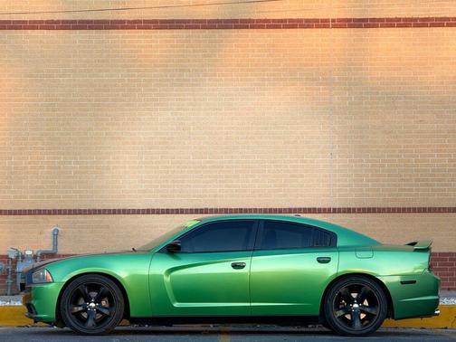 2012 Dodge Charger SXT
