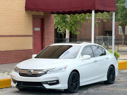 White 2017 Honda Accord Hybrid Touring