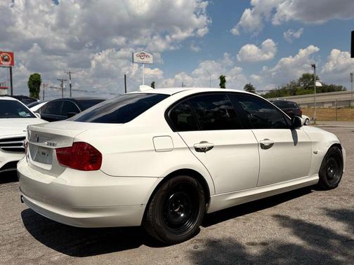 2011 BMW 328 328i Sedan 4D