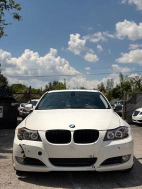 2011 BMW 328 328i Sedan 4D