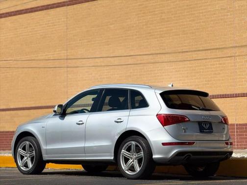 2010 Audi Q5 3.2 Premium quattro