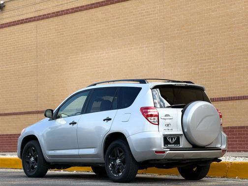 2011 Toyota RAV4 Sport