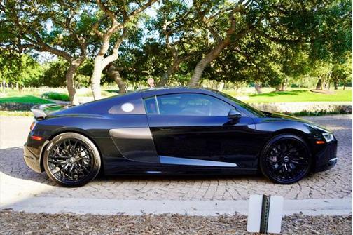 2017 Audi R8 5.2 V10 plus