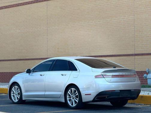 2014 Lincoln MKZ Base