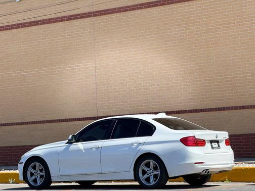 2015 BMW 328 328i Sedan 4D