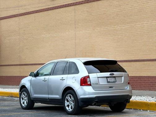 Ingot Silver Metallic 2013 Ford Edge SEL