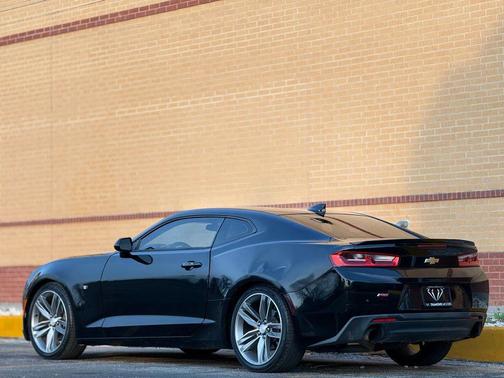 2017 Chevrolet Camaro 2LT