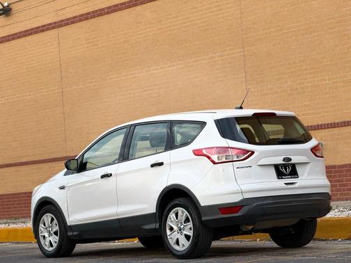 2015 Ford Escape S