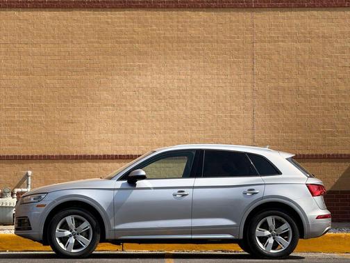 2018 Audi Q5 2.0T Tech Premium