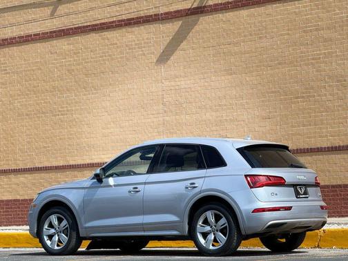 2018 Audi Q5 2.0T Tech Premium